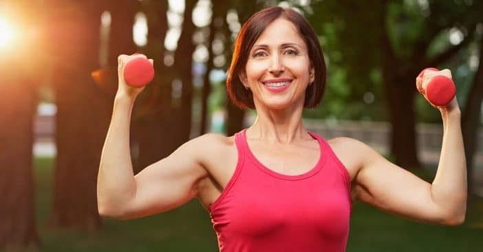 woman lifting weights