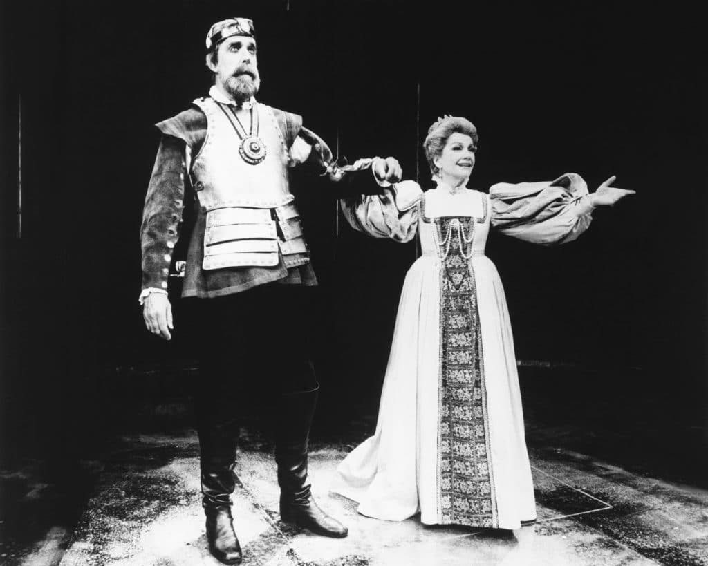 fred-gwynne-anne-baxter-hamlet