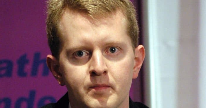 Ken Jennings is sarcastic with a fan on social media