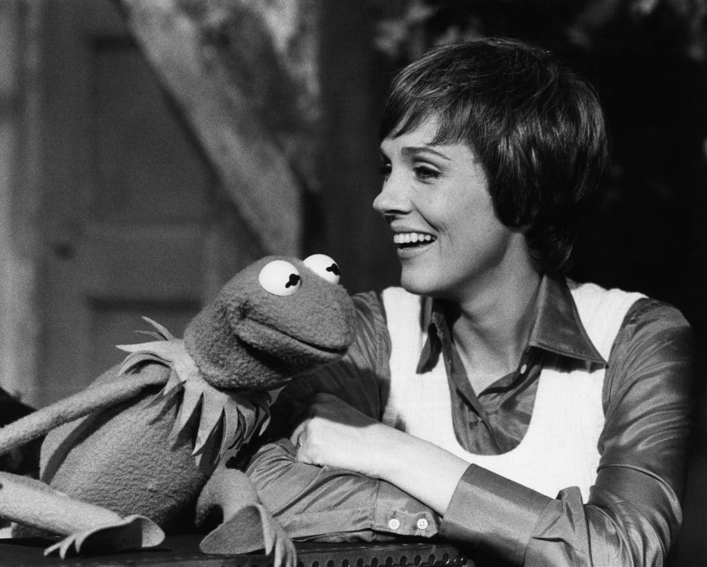 julie-andrews-kermit-the-frog