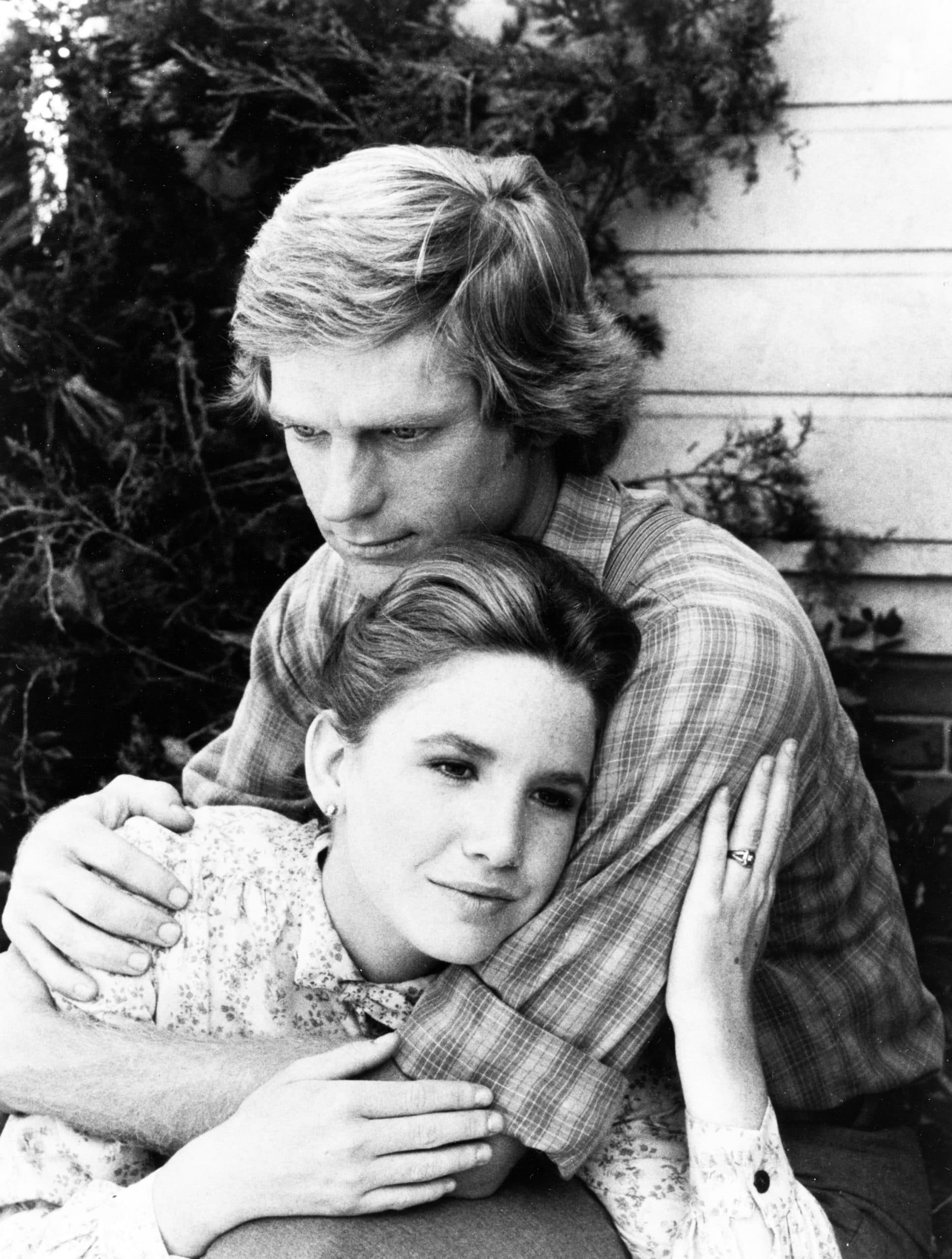 LITTLE HOUSE: BLESS ALL THE DEAR CHILDREN, from left: Melissa Gilbert, Dean Butler,