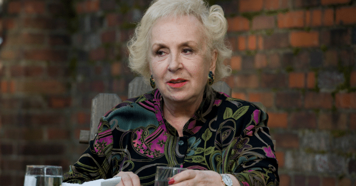 Doris Roberts