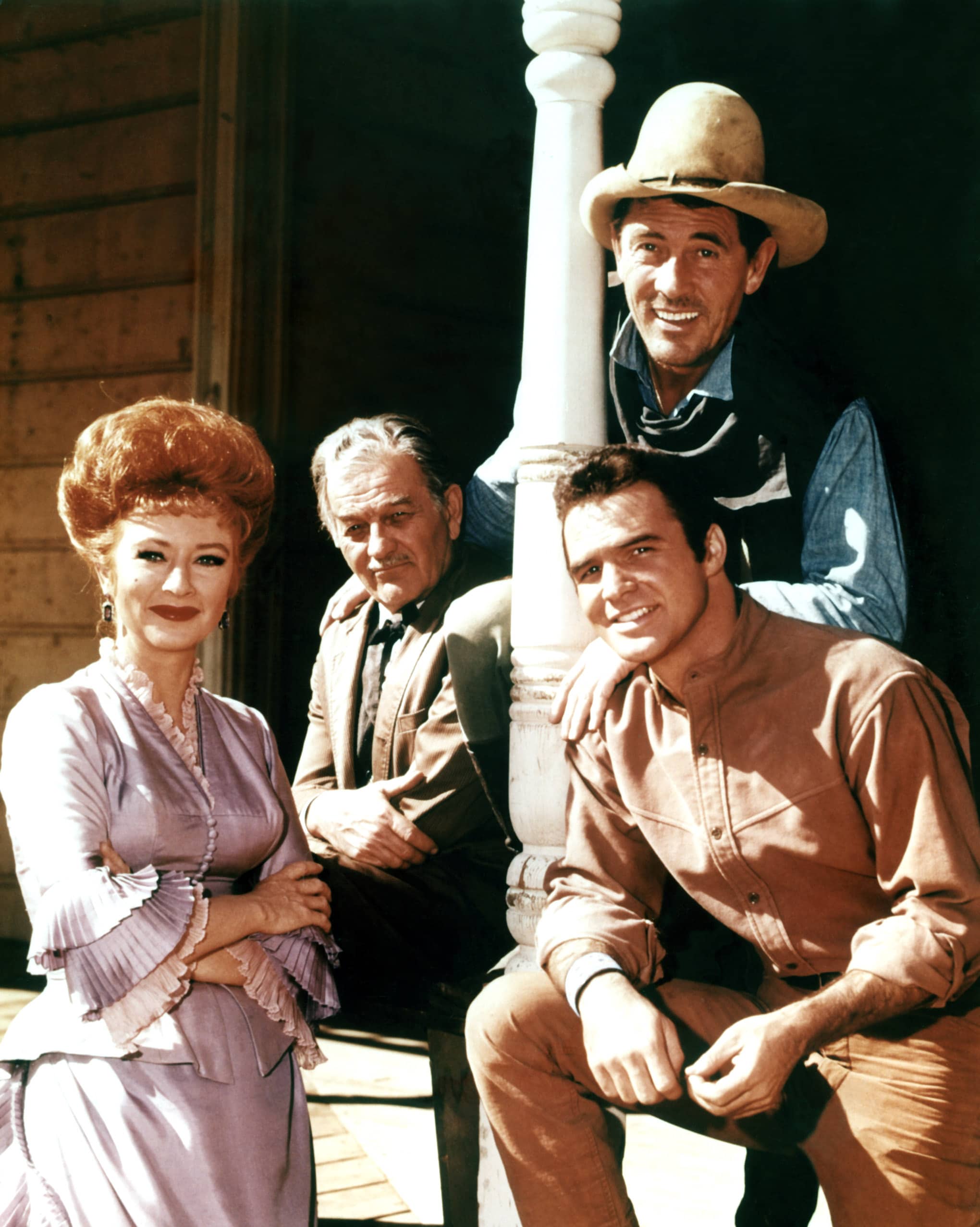 GUNSMOKE, Amanda Blake, Milburn Stone, Ken Curtis, Burt Reynolds,