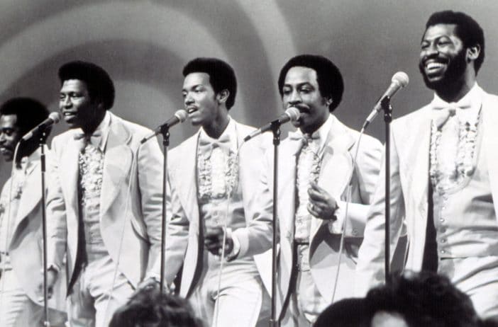 Former Lead Singer Of Harold Melvin & The Blue Notes, Gil Saunders Dies