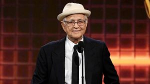 During a virtual ceremony, Norman Lear received the Carol Burnett Award. He's the third person to do so