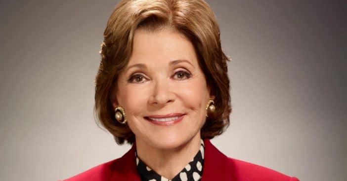 Jessica Walter died