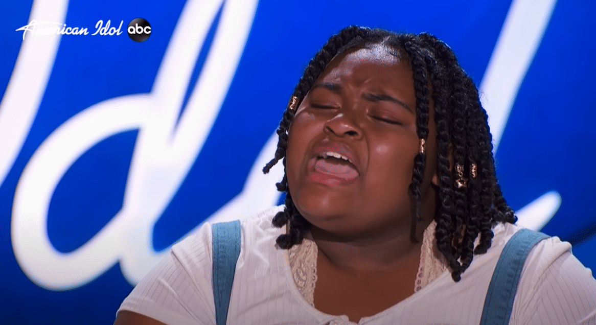 Lionel Richie Brought To Tears On 'American Idol' By Former Homeless Teen And Mom