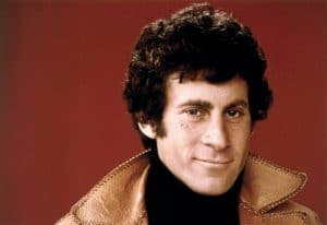 Paul Michael Glaser as Detective Starsky