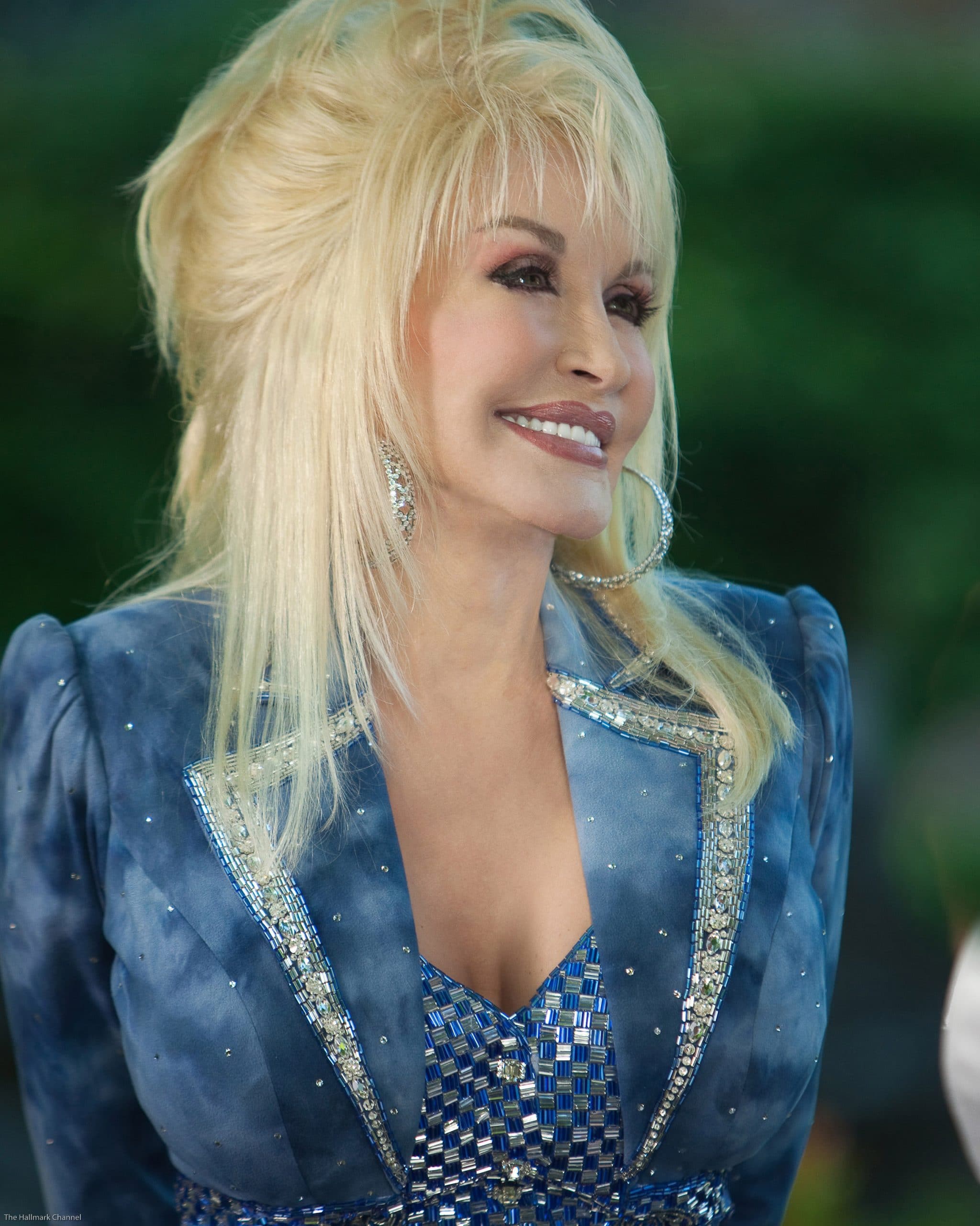 DOLLY CELEBRATES 25 YEARS OF DOLLYWOOD, Dolly Parton