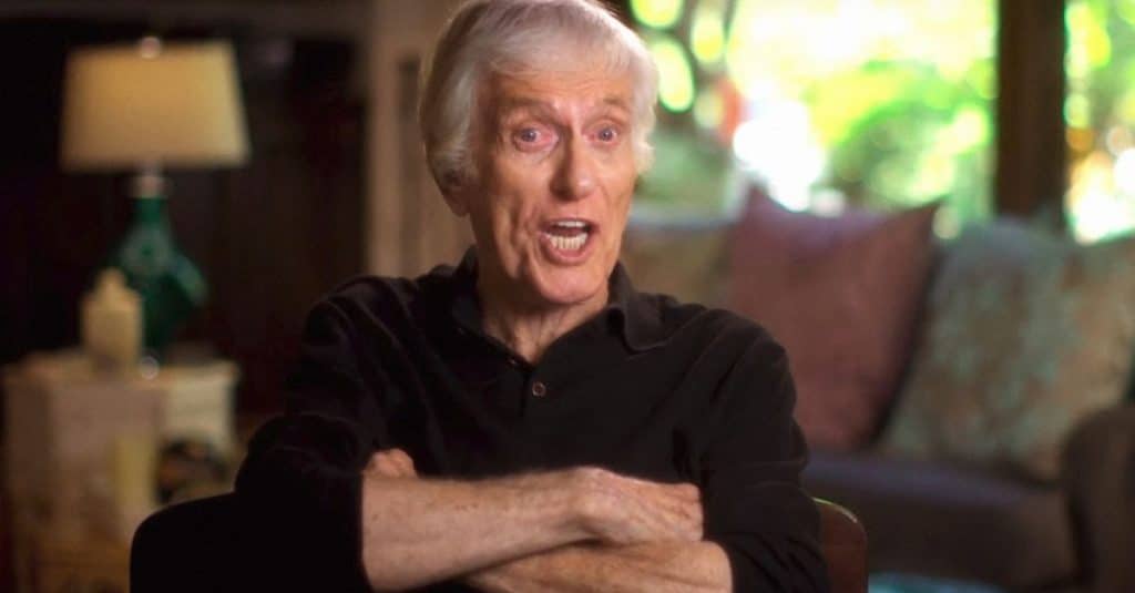 95YearOld Dick Van Dyke Passes Out Cash To Strangers