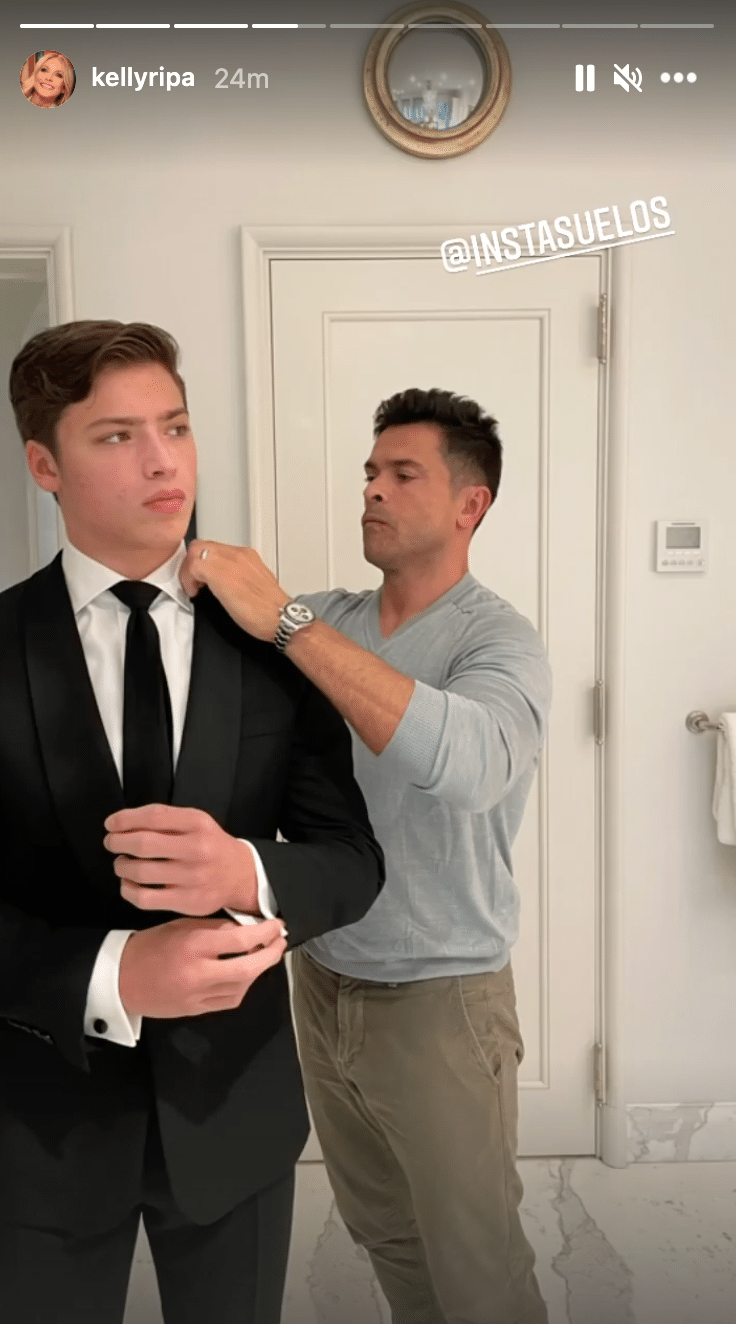 mark consuelos helps son joaquin get ready for prom