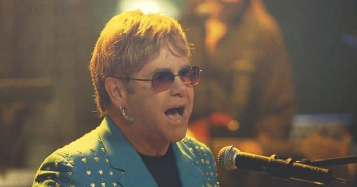 Elton John announces final dates for farewell tour