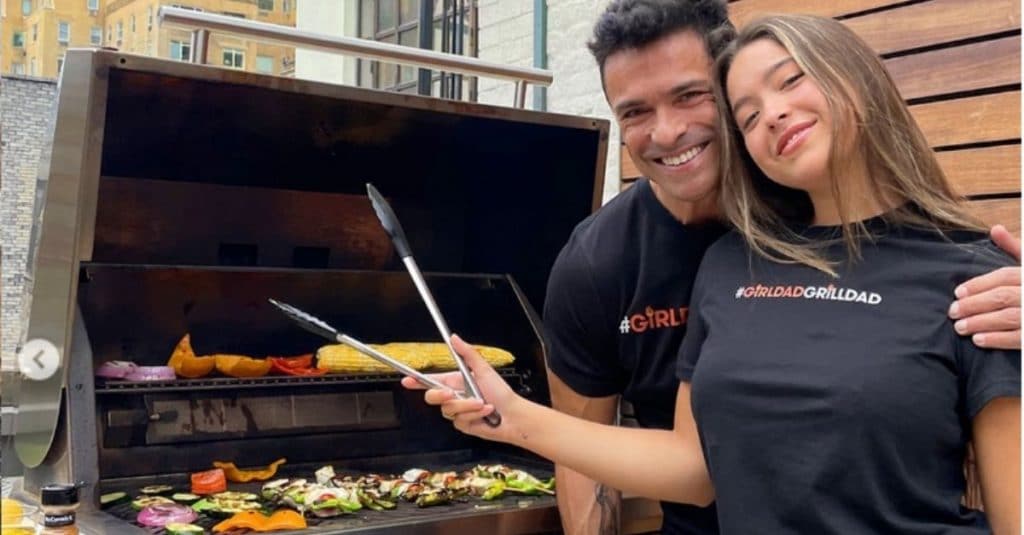 Mark Consuelos Teams Up With Daughter Lola To Fight Hunger In America(01)
