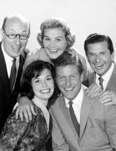 THE DICK VAN DYKE SHOW, clockwise from top left: Richard Deacon, Rose Marie, Morey Amsterdam, Dick Van Dyke, Mary Tyler Moore
