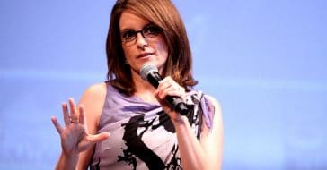 Tina Fey dissects '90s trends in 'Girls5Eva'