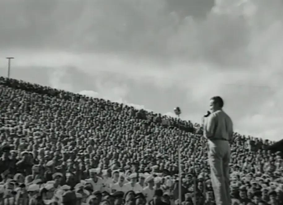 Bob Hope entertaining thousands of American troops