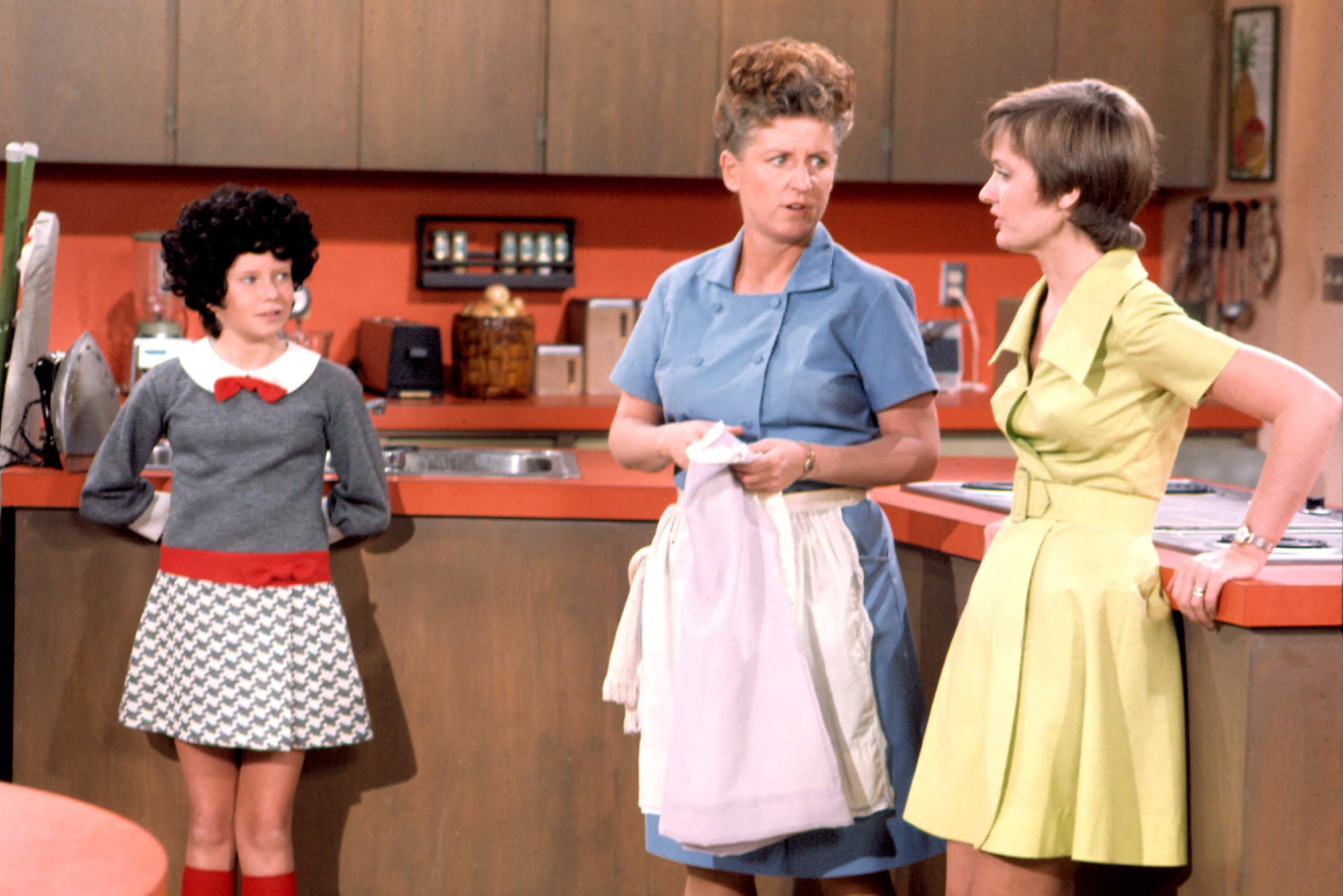 THE BRADY BUNCH, Eve Plumb, Ann B. Davis, Florence Henderson