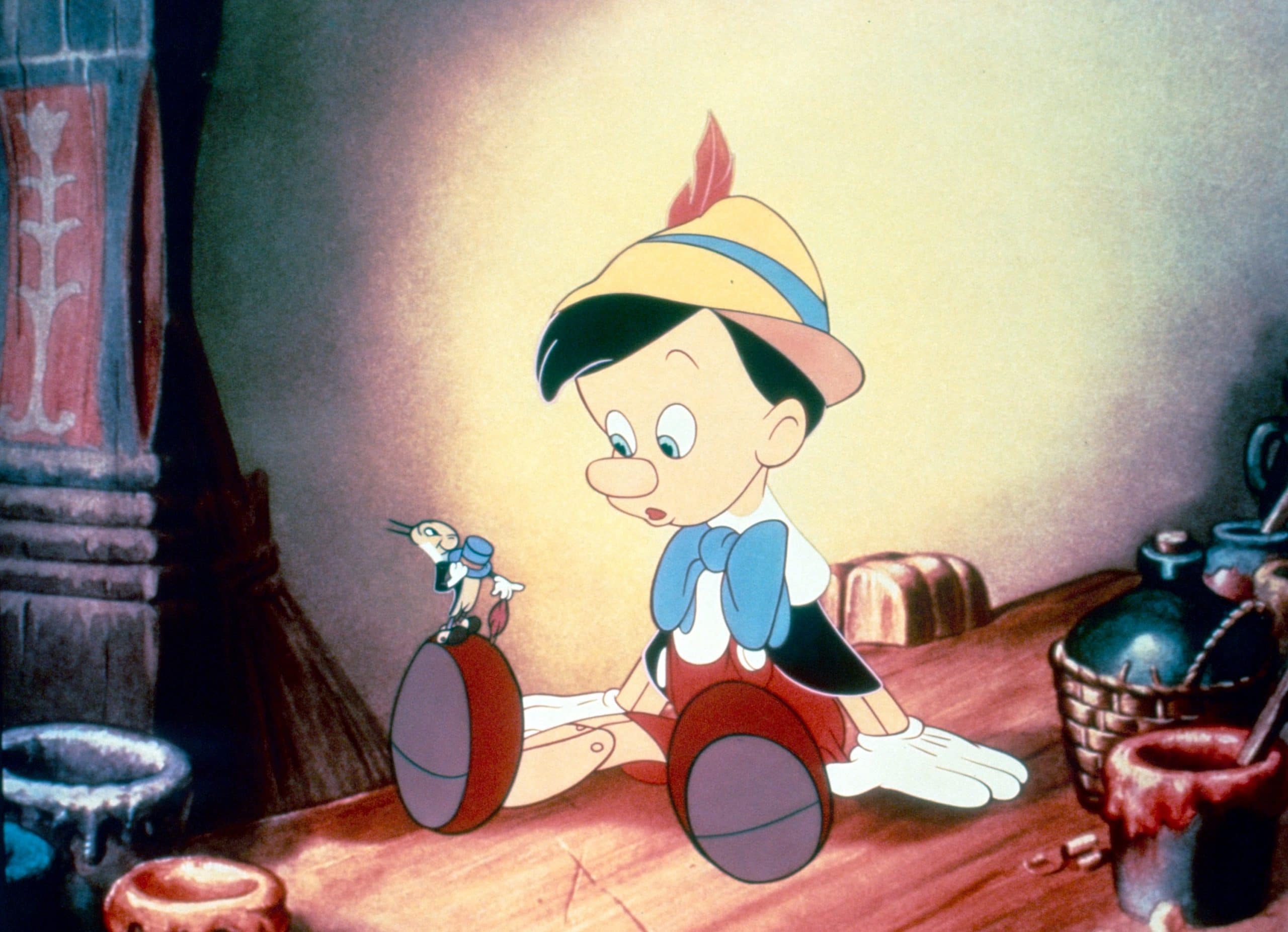 PINOCCHIO, from left: Jiminy Cricket,Pinocchio, 1940