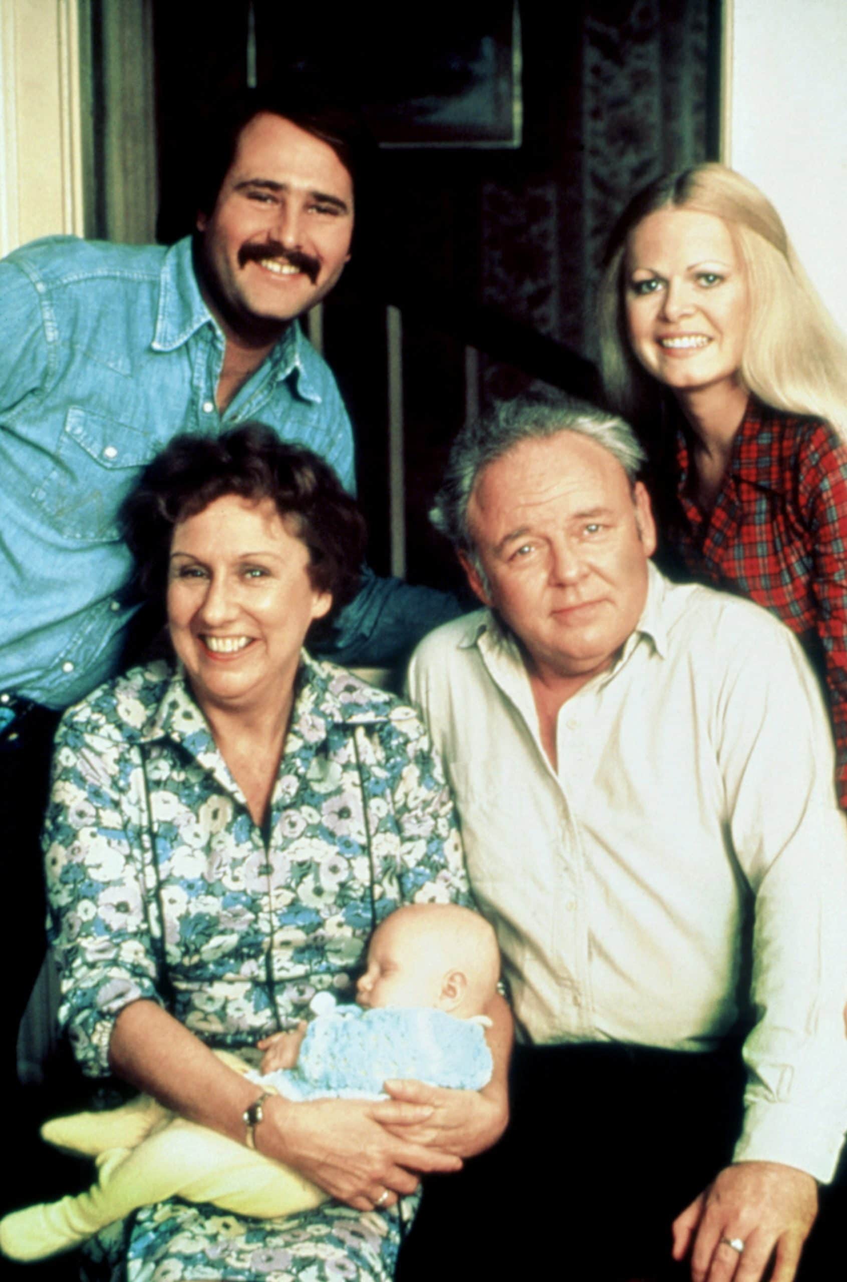 ALL IN THE FAMILY, from left: from top left: Rob Reiner, Jean Stapleton, Carroll O'Connor, Sally Struthers, 1971-79