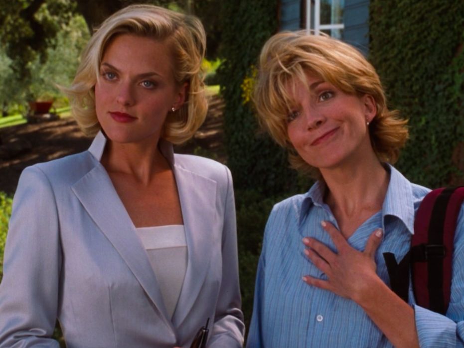 Elaine Hendrix and Natasha Richardson in 'The Parent Trap'