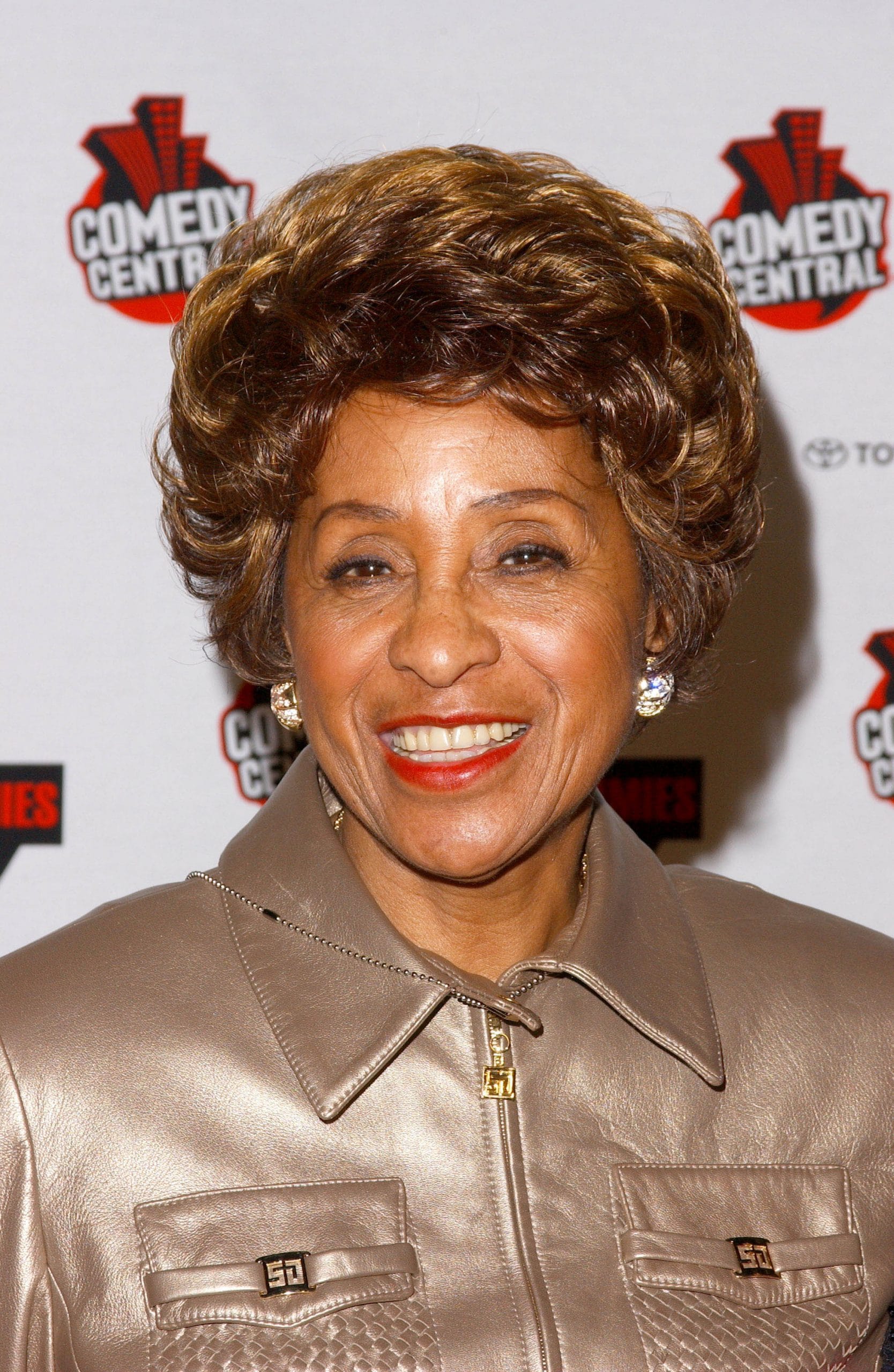 Is Marla Gibbs Still Alive - 192f87l