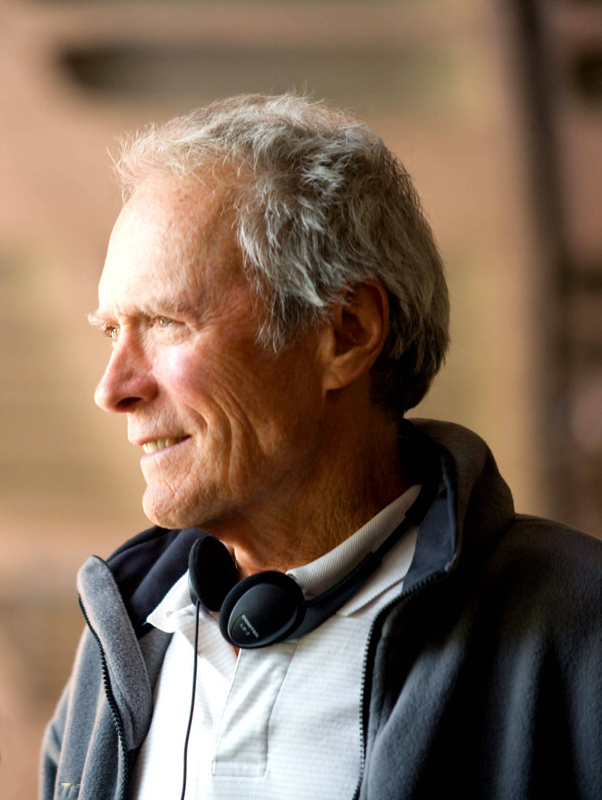 INVICTUS, director Clint Eastwood, on set, 2009
