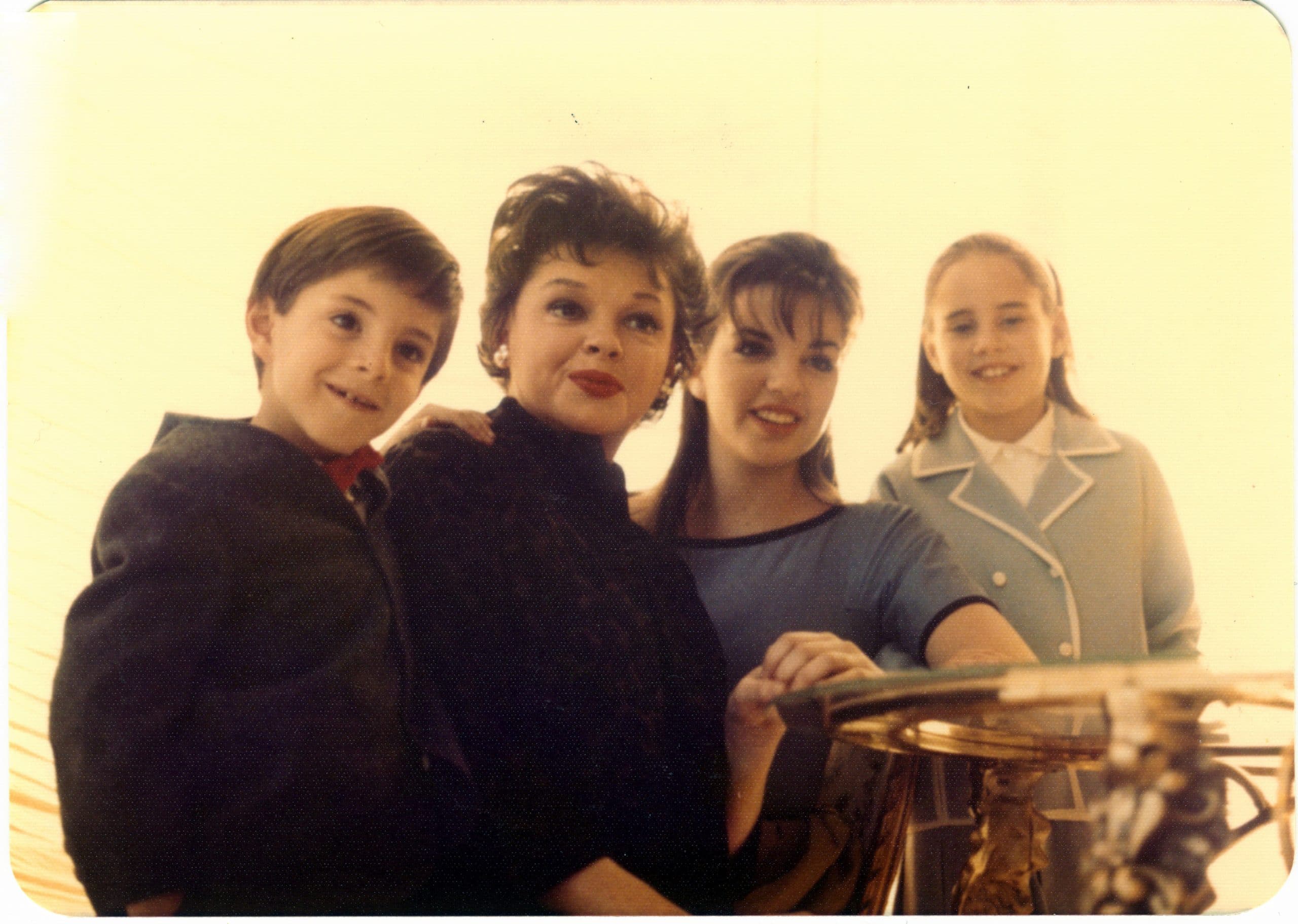 Judy Garland, with her children, from left, Joey Luft, Liza Minnelli, and Lorna Luft, 1962