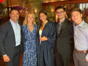 As their youngest starts college, Consuelos and Ripa become empty nesters