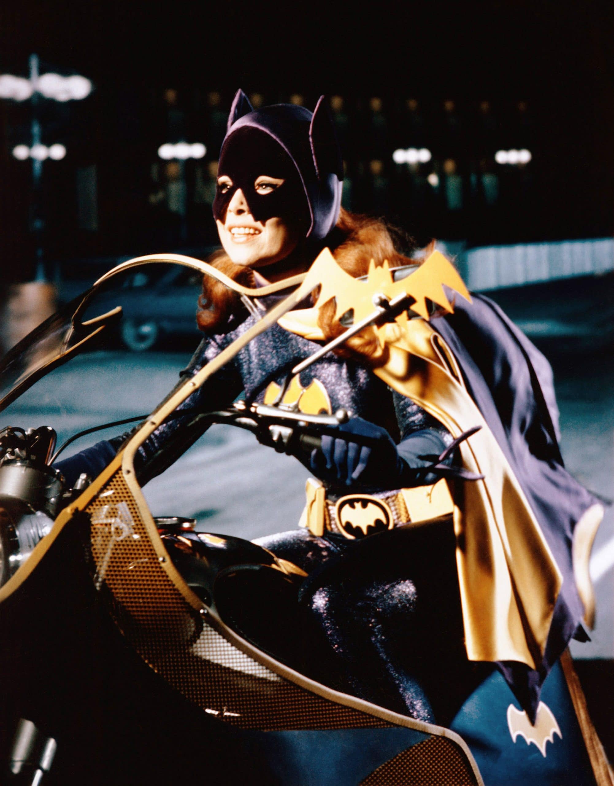 BATMAN, Yvonne Craig