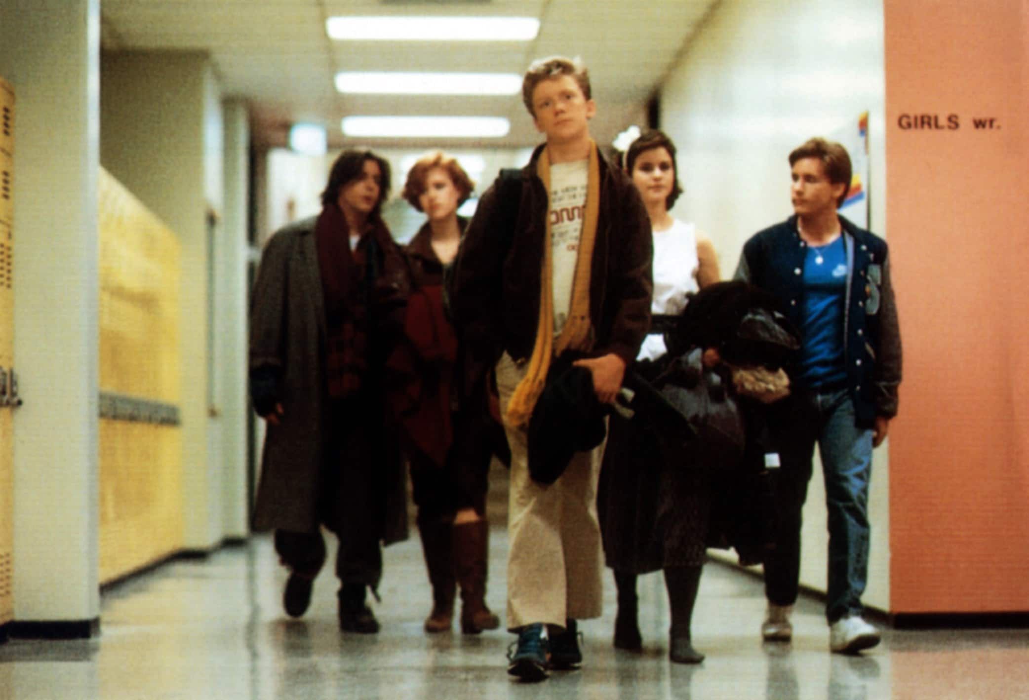 THE BREAKFAST CLUB, from left: Judd Nelson, Molly ringwald, Anthony Michael Hall, Ally Sheedy, Emilio Estevez, 1985