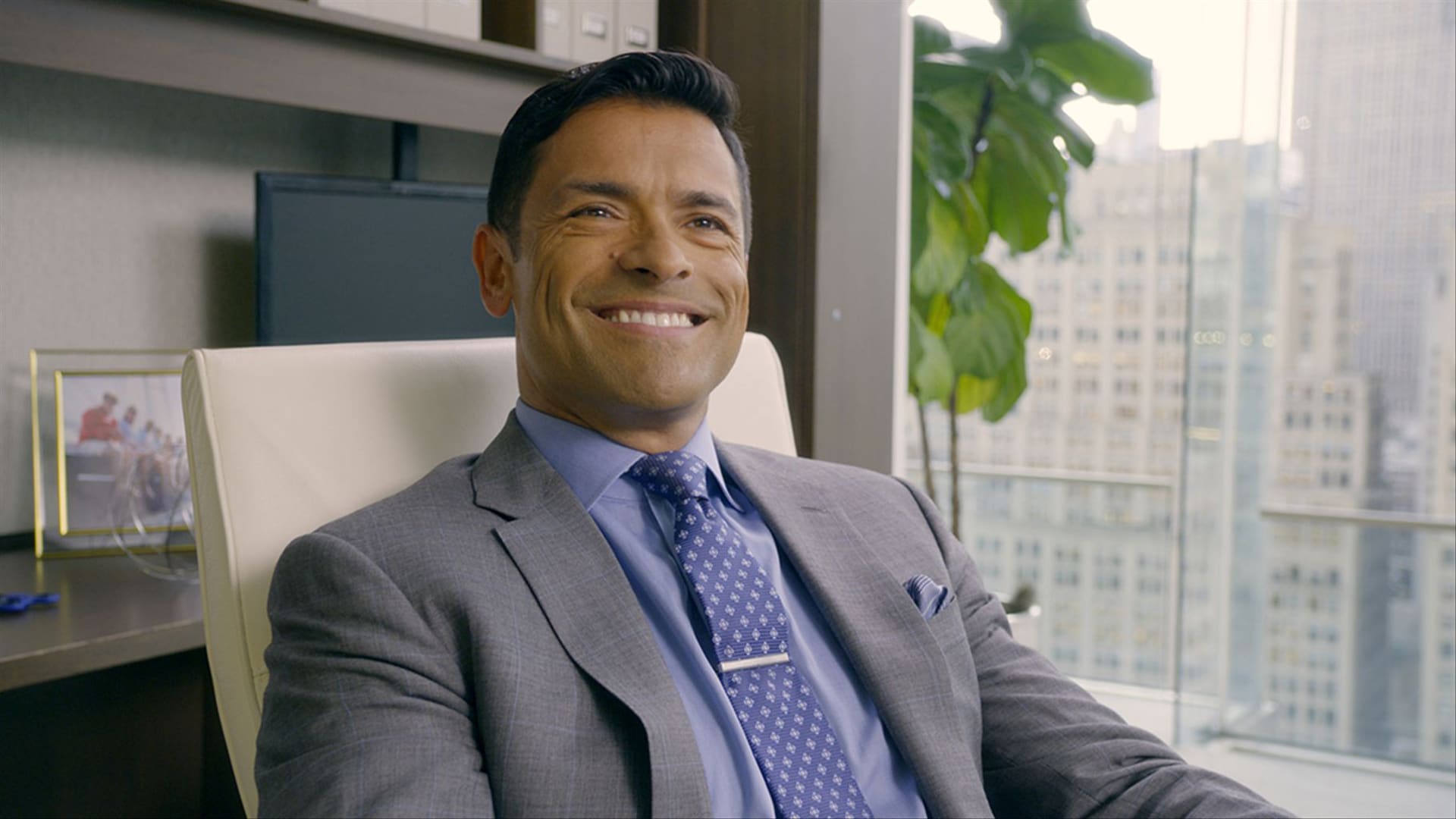 BROAD CITY, Mark Consuelos, 'Bitcoin &amp; The Missing Girl'