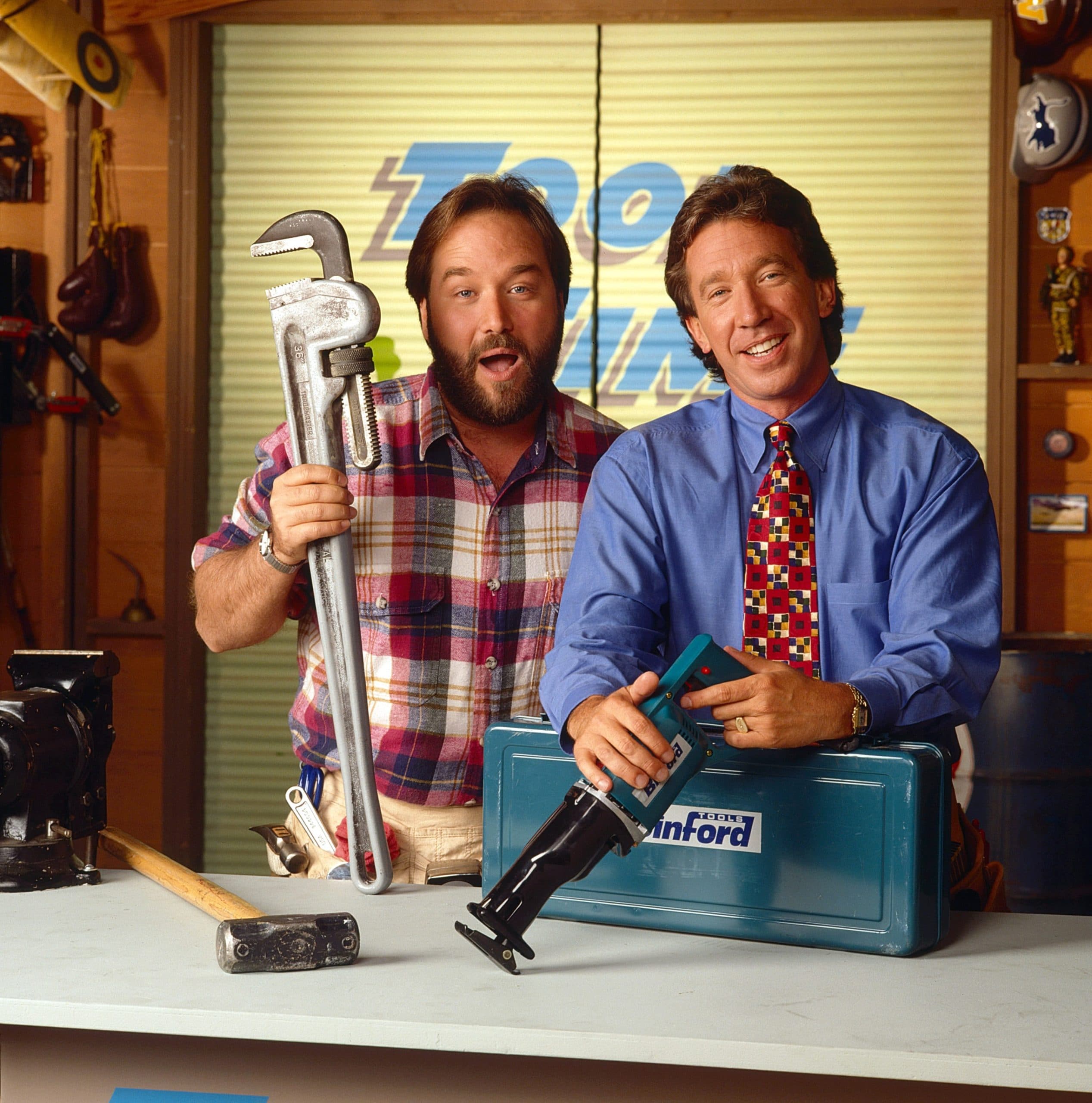 HOME IMPROVEMENT, from left: Richard Karn, Tim Allen, (1993), 1991-99