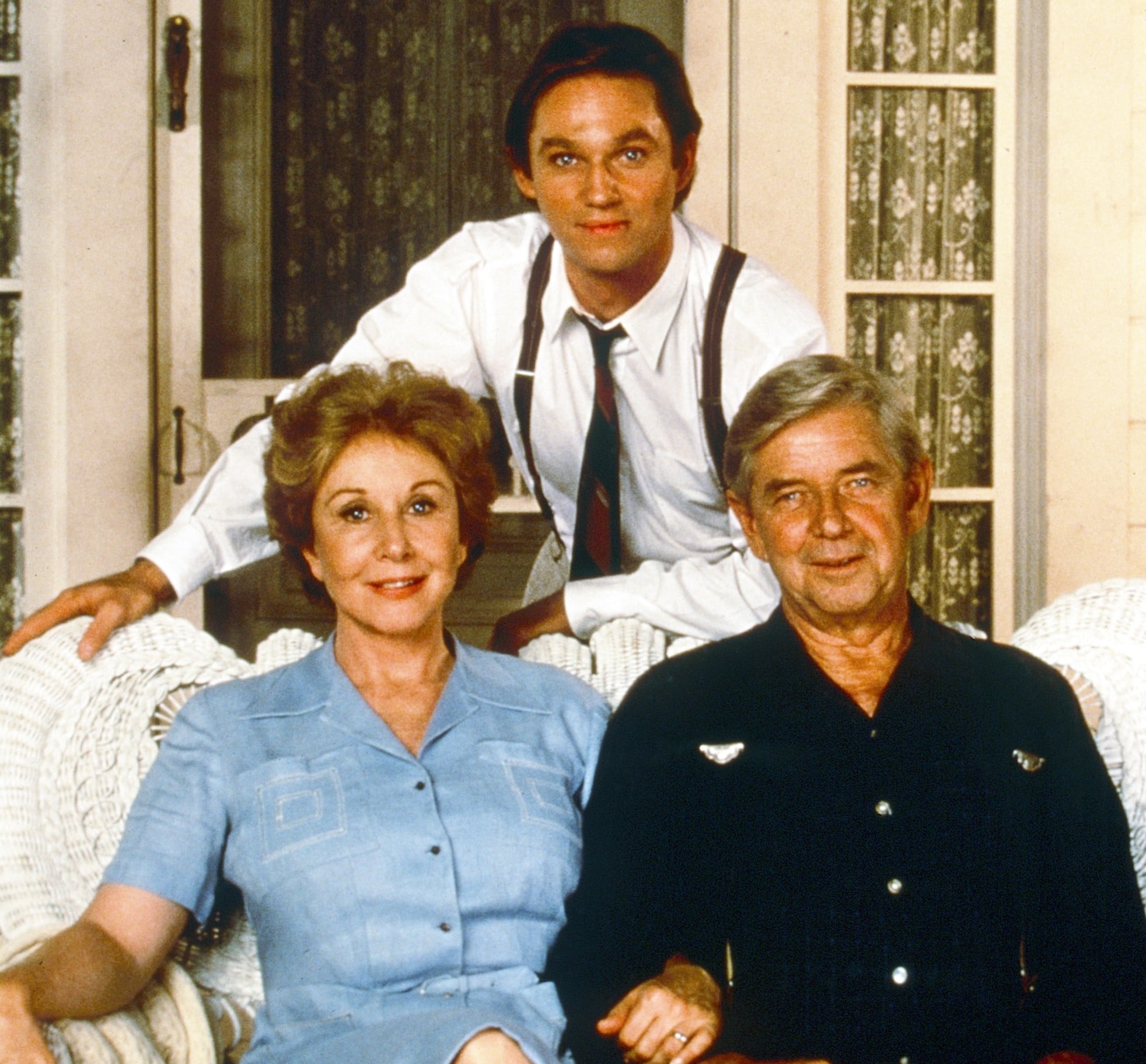 A WALTON THANKSGIVING REUNION, from left: Michael Learned, Richard Thomas, Ralph Waite, 1993