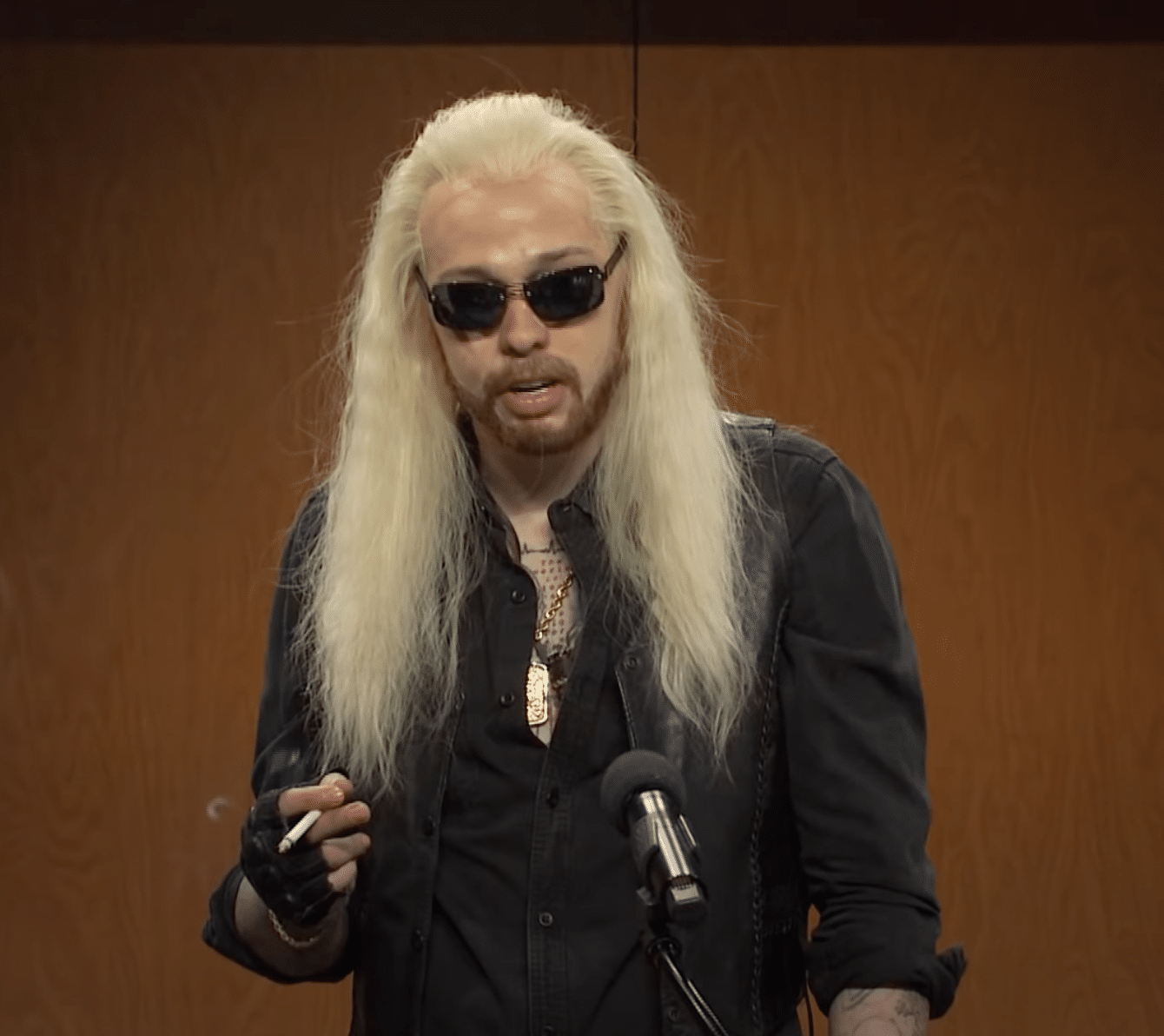 Pete Davidson as Dog the Bounty Hunter on 'SNL' 