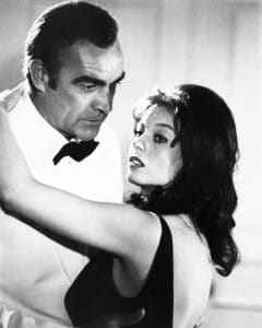 DIAMONDS ARE FOREVER, l-r: Sean Connery, Lana Wood