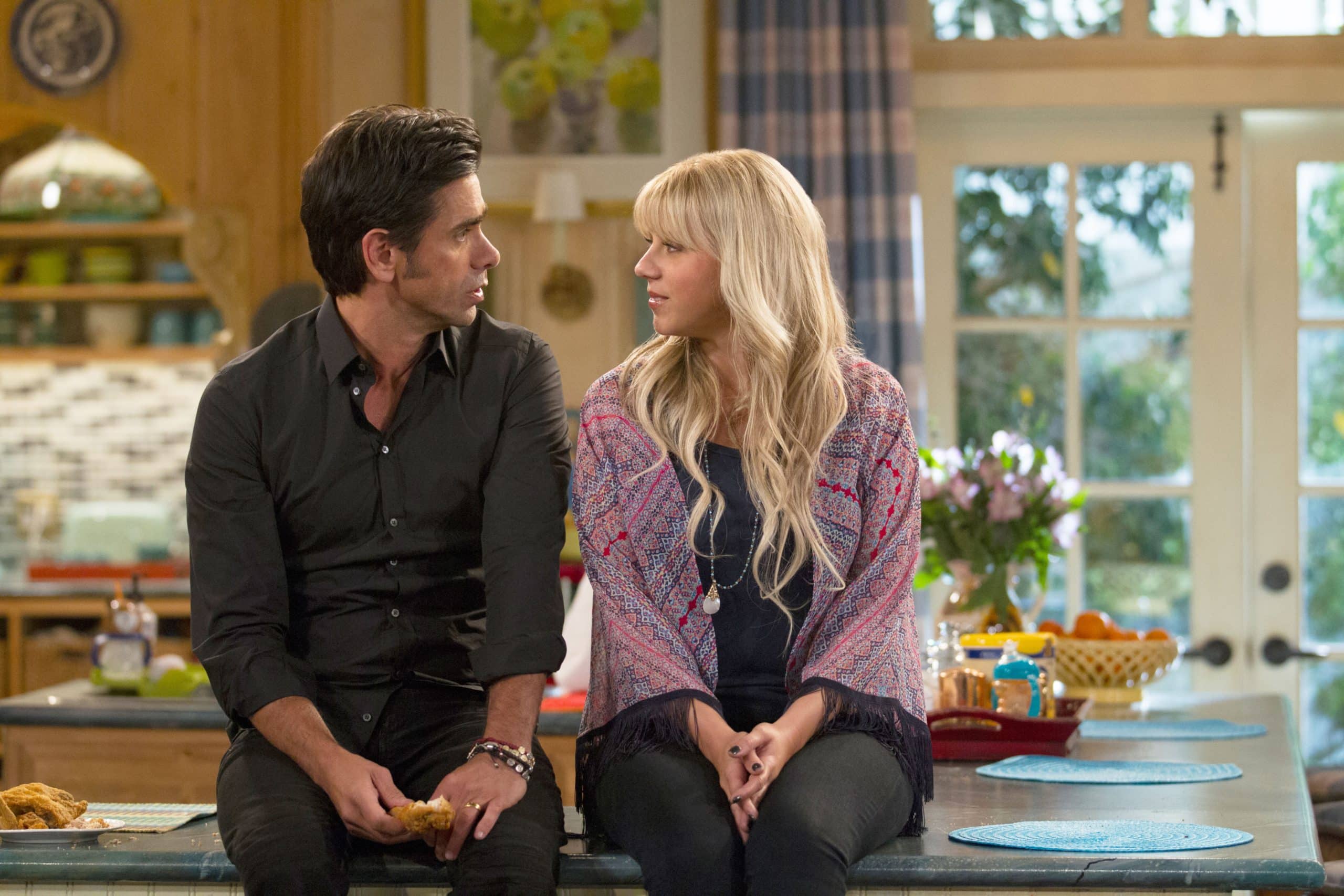 FULLER HOUSE, l-r: John Stamos, Jodie Sweetin in 'Moving Day'