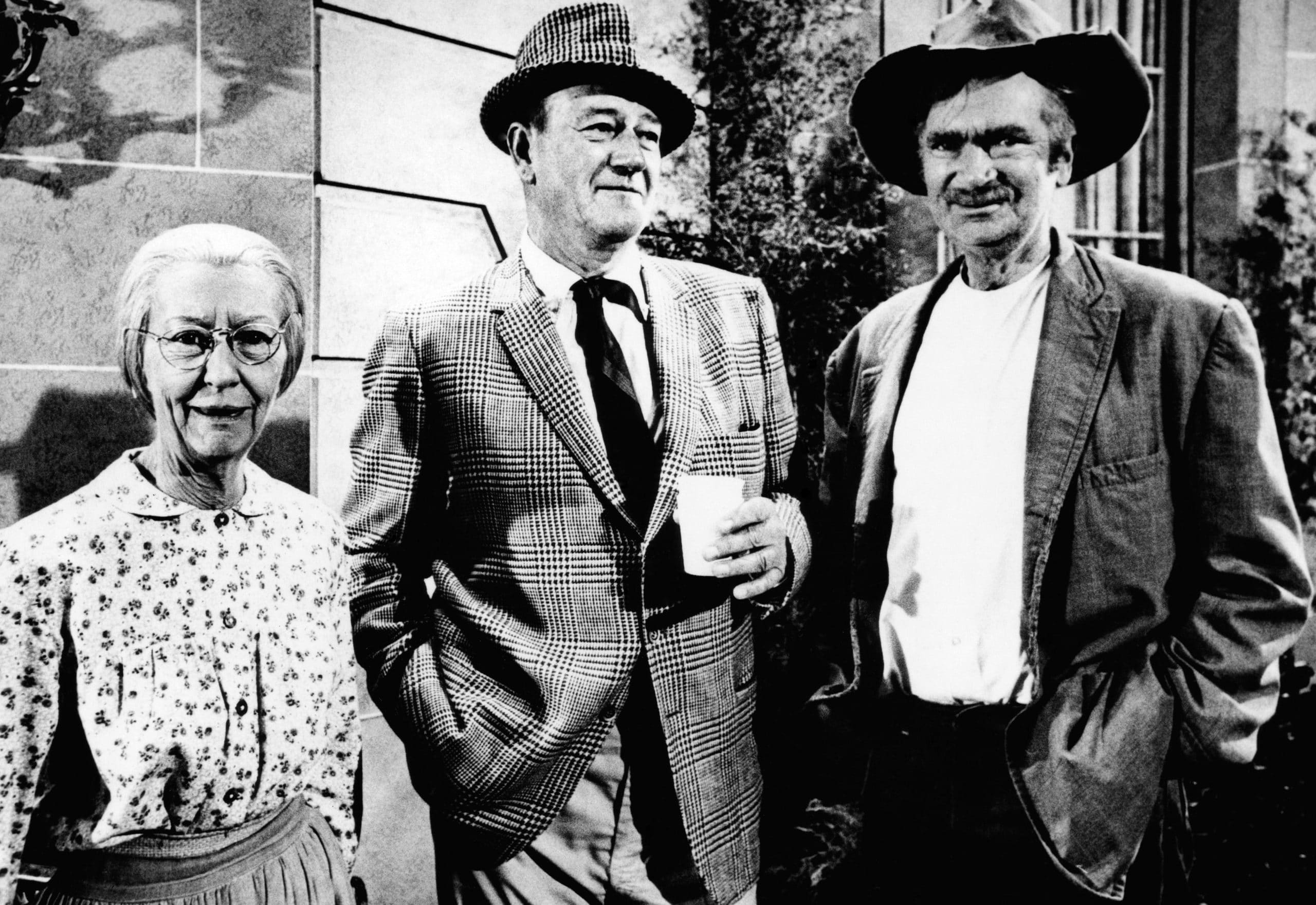 THE BEVERLY HILLBILLIES, Irene Ryan, John Wayne, Buddy Ebsen, 'The Indians Are Coming',