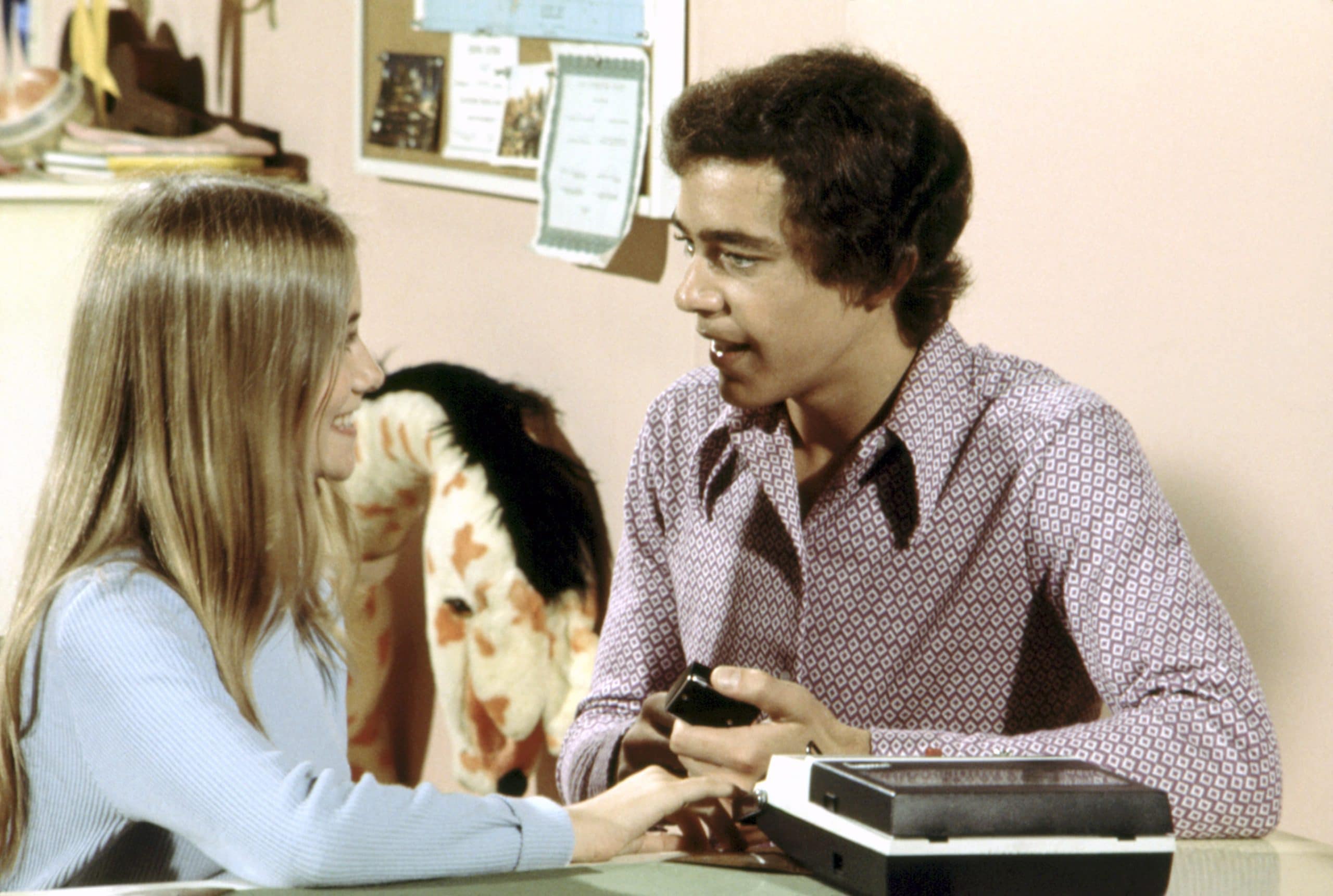 THE BRADY BUNCH, Maureen McCormick, Barry Williams, 'The Private Ear'