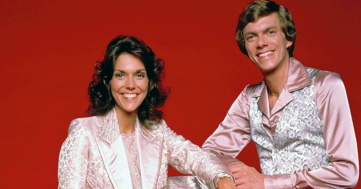 Karen Carpenter's Brother Shares His Favorite Memory Of Her