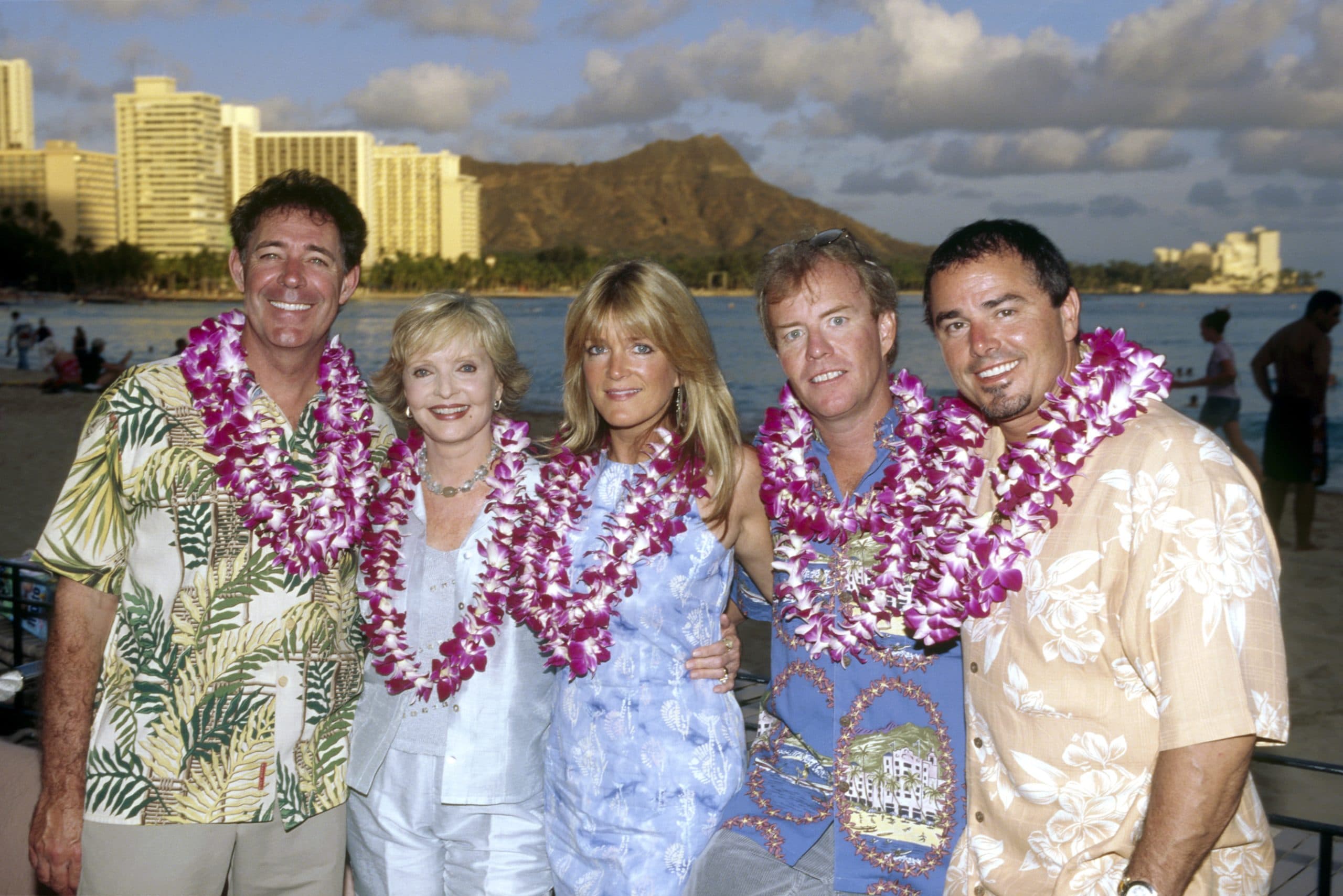 THE BRADYS BACK IN HAWAII, Barry Williams, Florence Henderson, Susan Olsen, Mike Lookinland, Christopher Knight, 2005