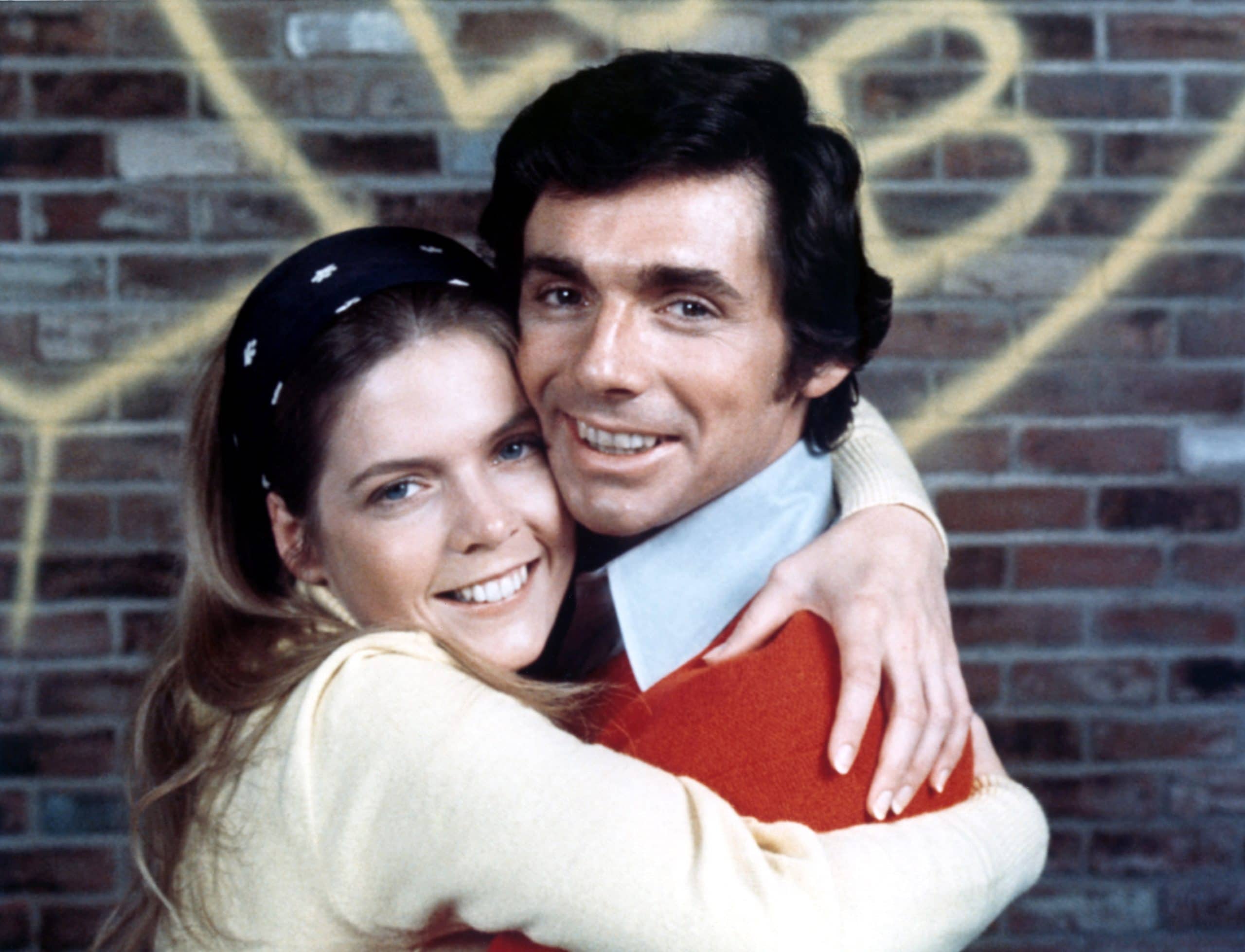 BRIDGET LOVES BERNIE, from left: Meredith Baxter, David Birney, 1972-73