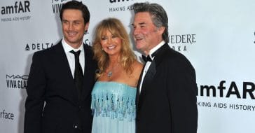 Oliver Hudson, Goldie Hawn, and Kurt Russell