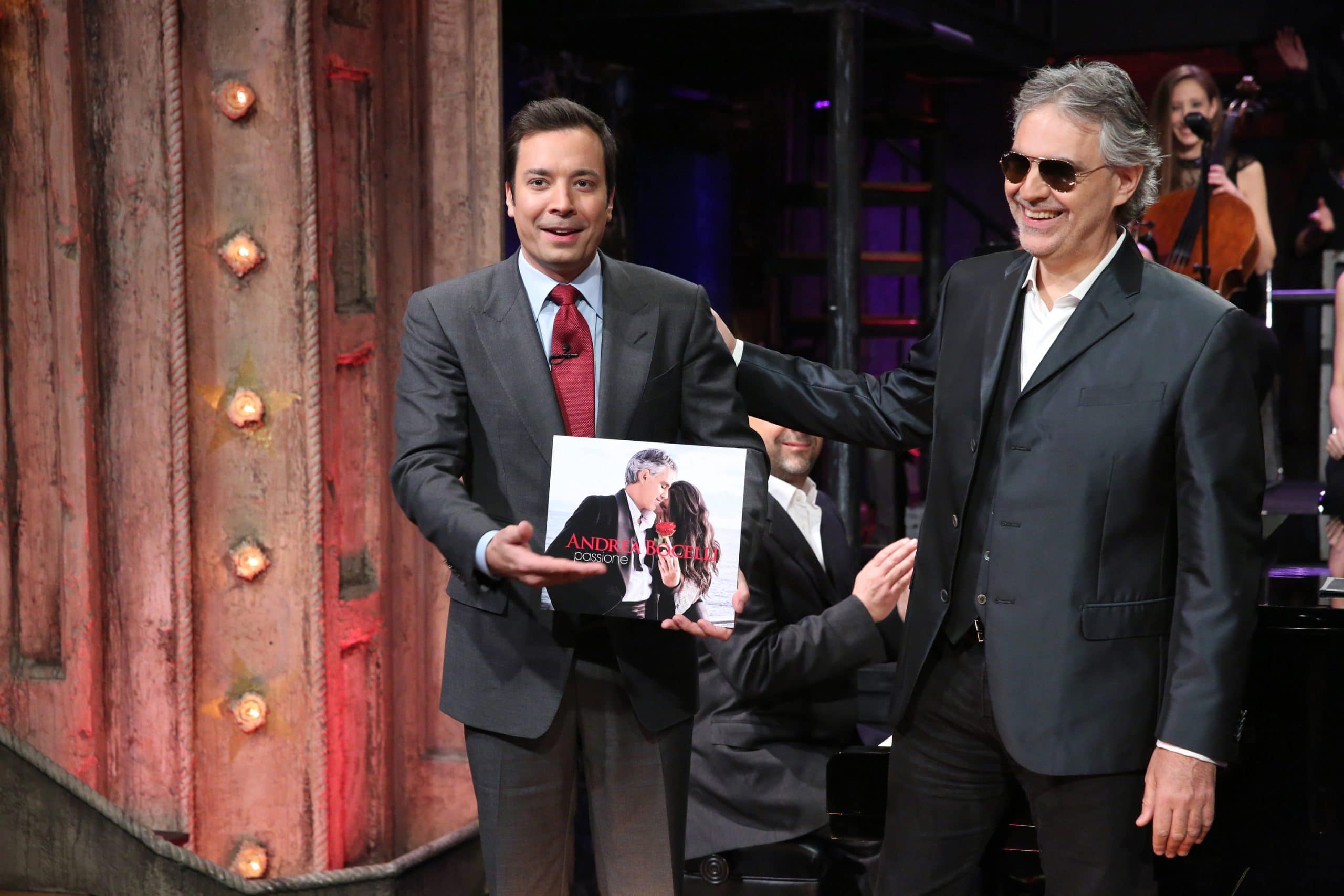 LATE NIGHT WITH JIMMY FALLON, l-r: Jimmy Fallon, Andrea Bocelli