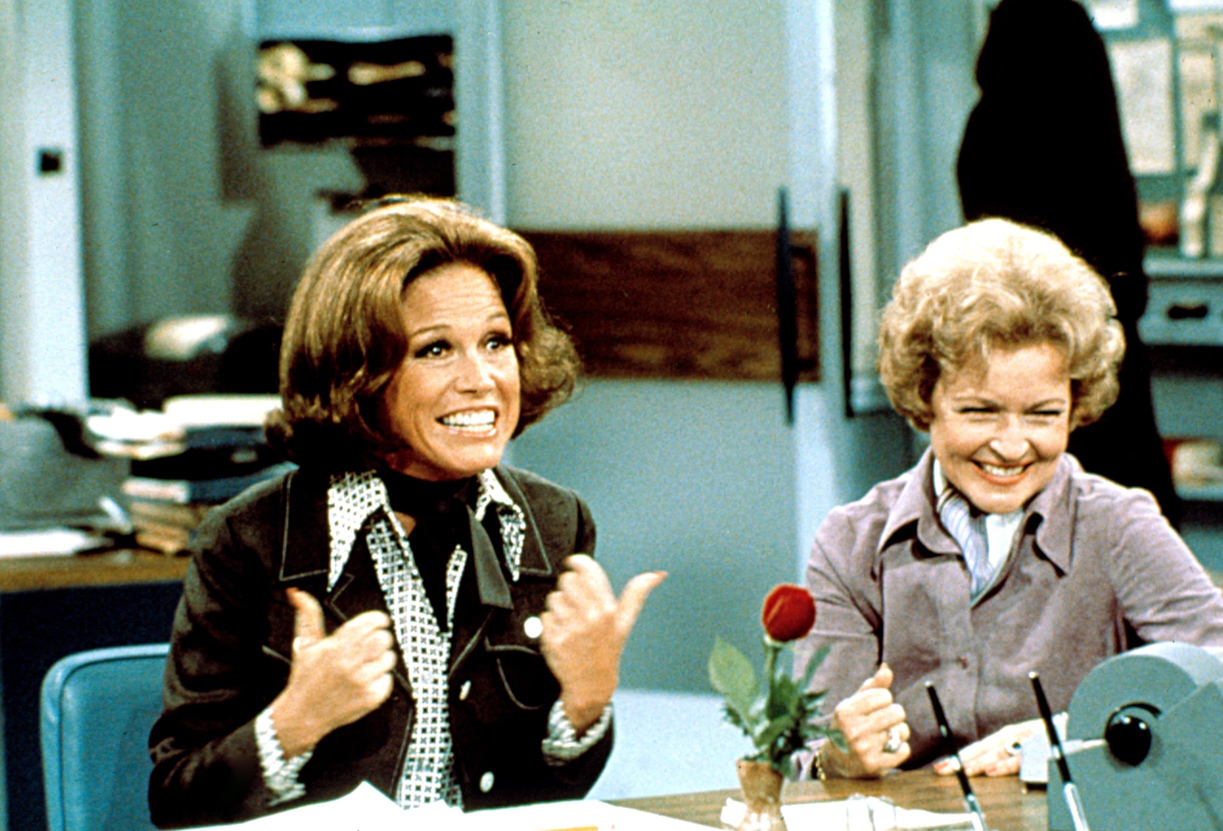MARY TYLER MOORE SHOW
