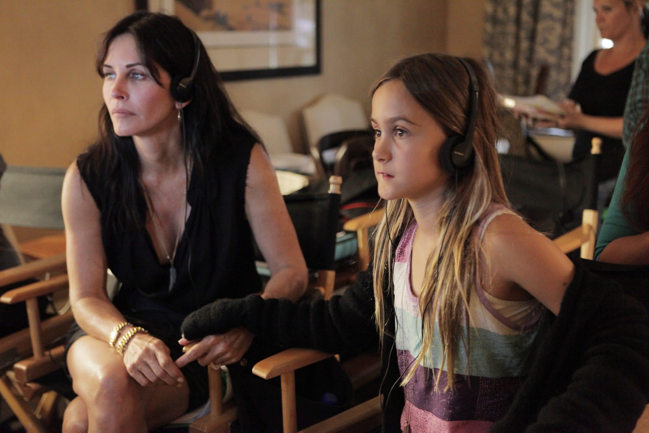 JUST BEFORE I GO, from left: director Courteney Cox, Coco Arquette, on set, 2014