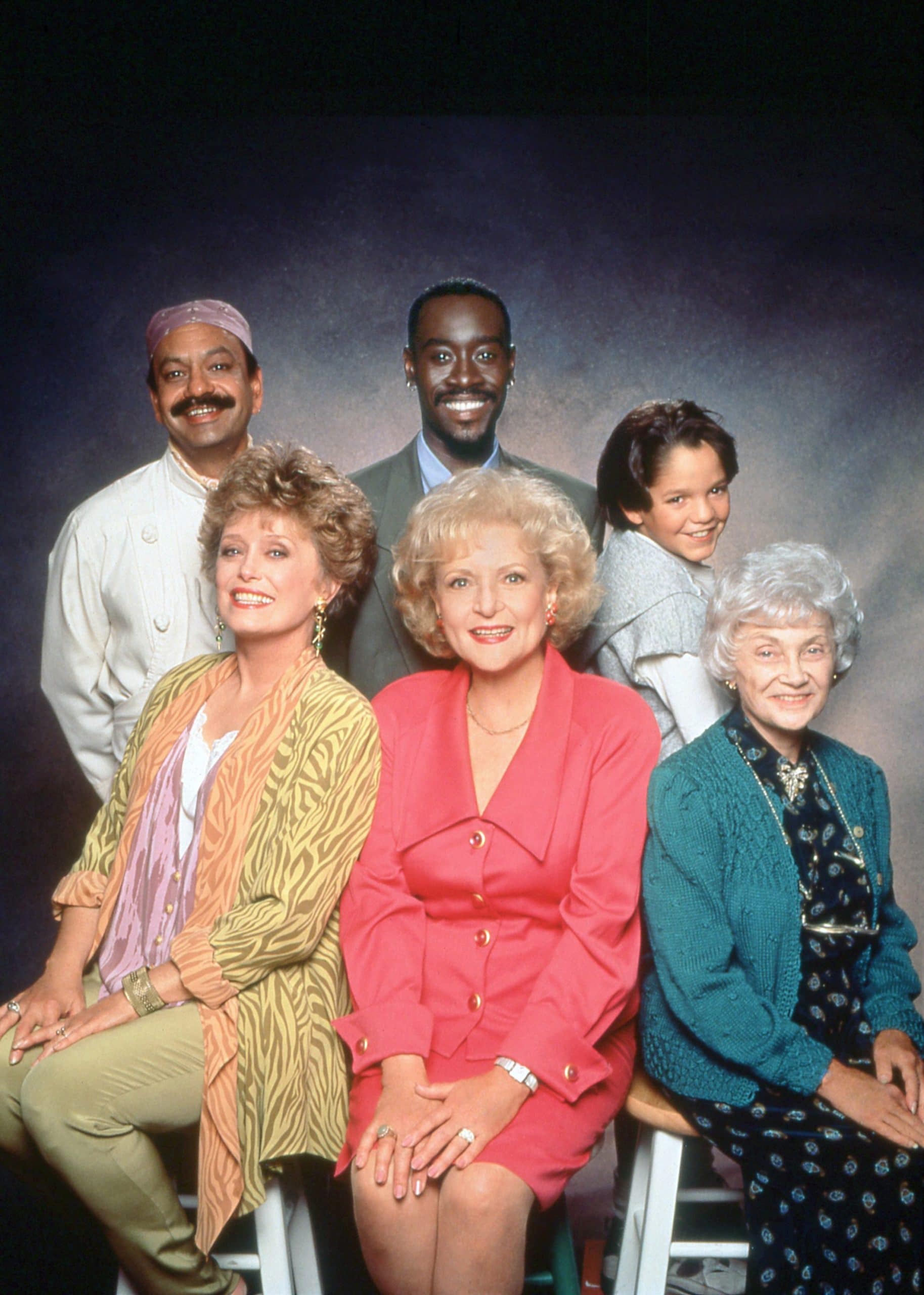 THE GOLDEN PALACE, top from left: Cheech Marin, Don Cheadle, Billy L. Sullivan, bottom: Rue McClanahan, Betty White, Estelle Getty