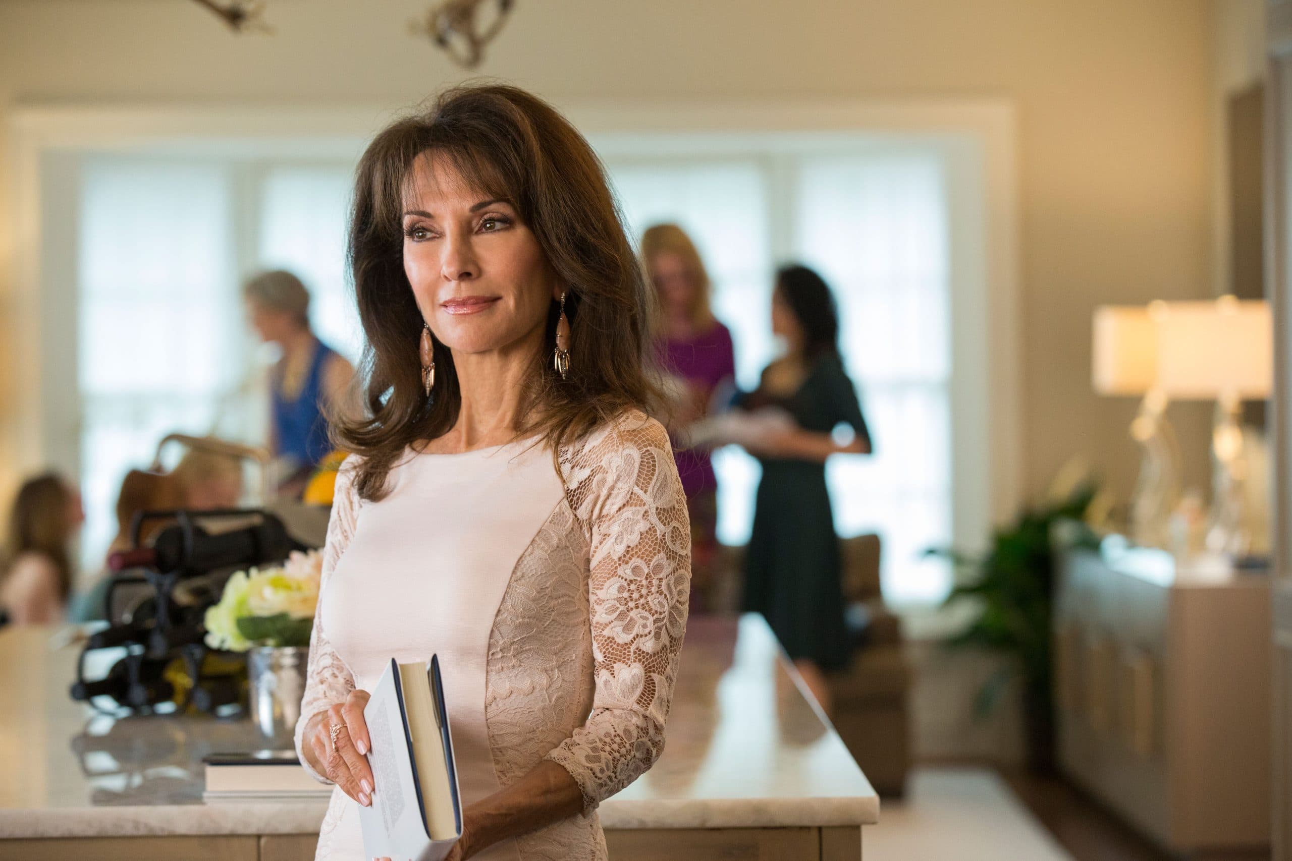 DEVIOUS MAIDS, Susan Lucci in 'Since You Went Away' (Season 3, Episode 4, aired June 22, 2015)