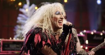 Dee Snider is allowing Ukraine to use popular song
