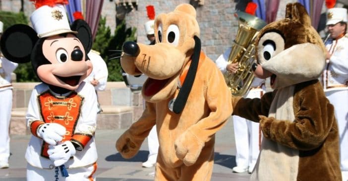 What its really like to wear a fur costume at Disney