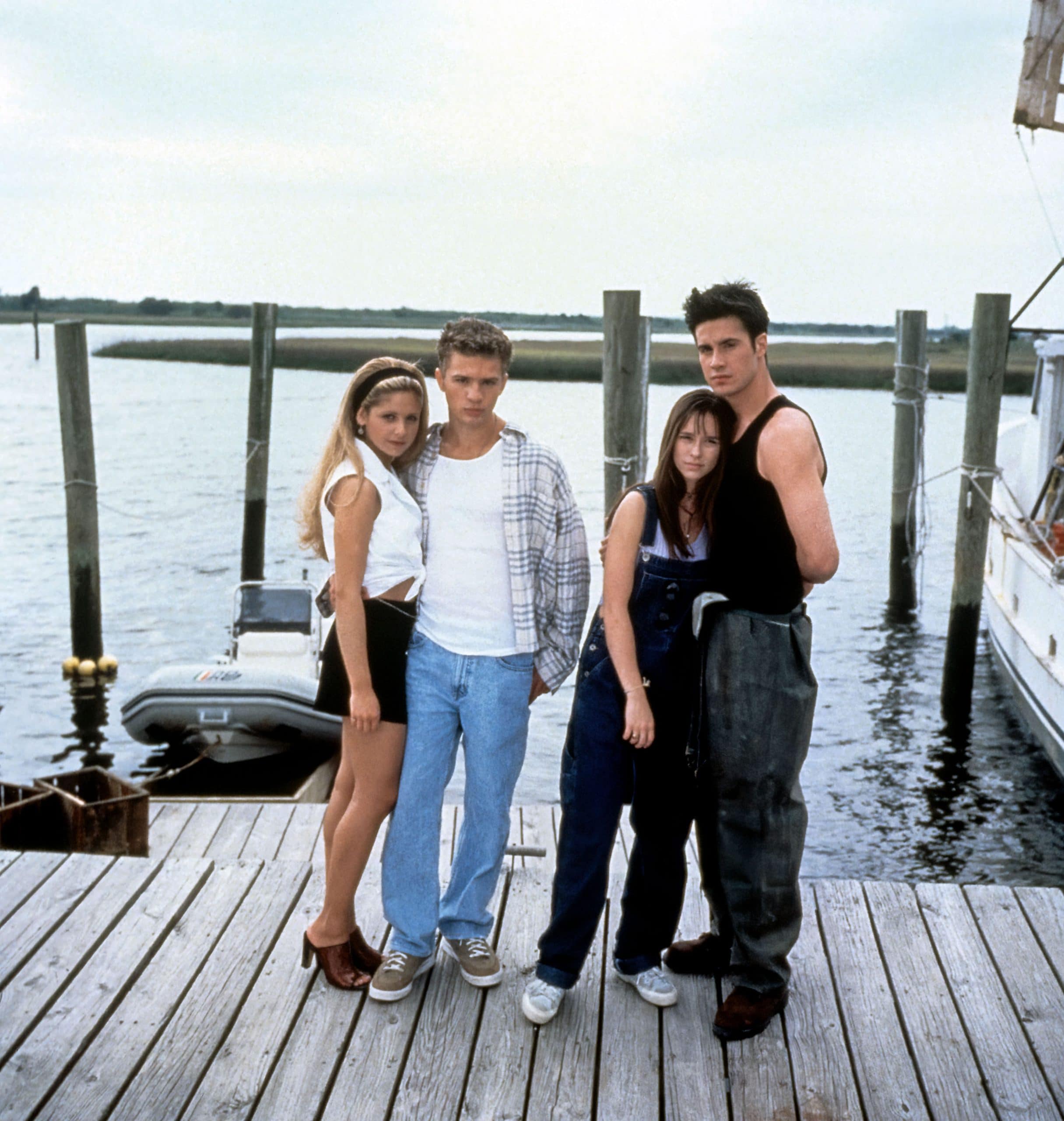 I KNOW WHAT YOU DID LAST SUMMER, Sarah Michelle Gellar, Ryan Philippe, Jennifer Love Hewitt, Freddie Prinze Jr., 1997